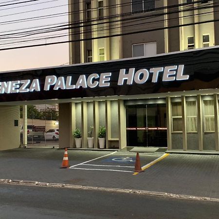 Hotel Veneza Cuiabá Exterior photo