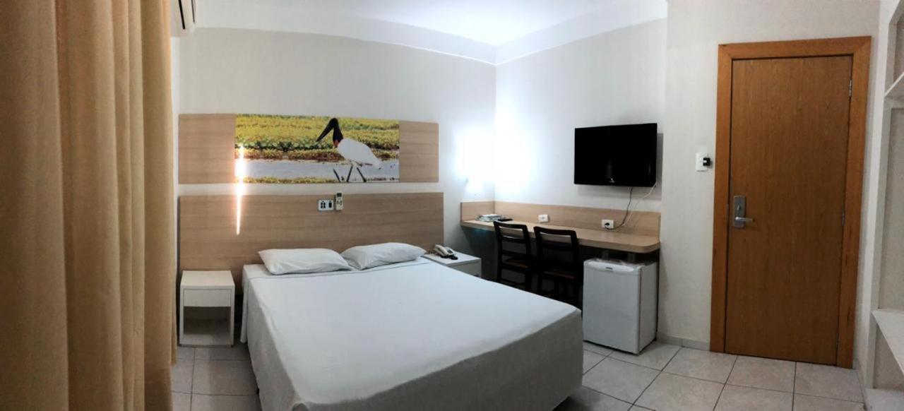 Hotel Veneza Cuiabá Exterior photo